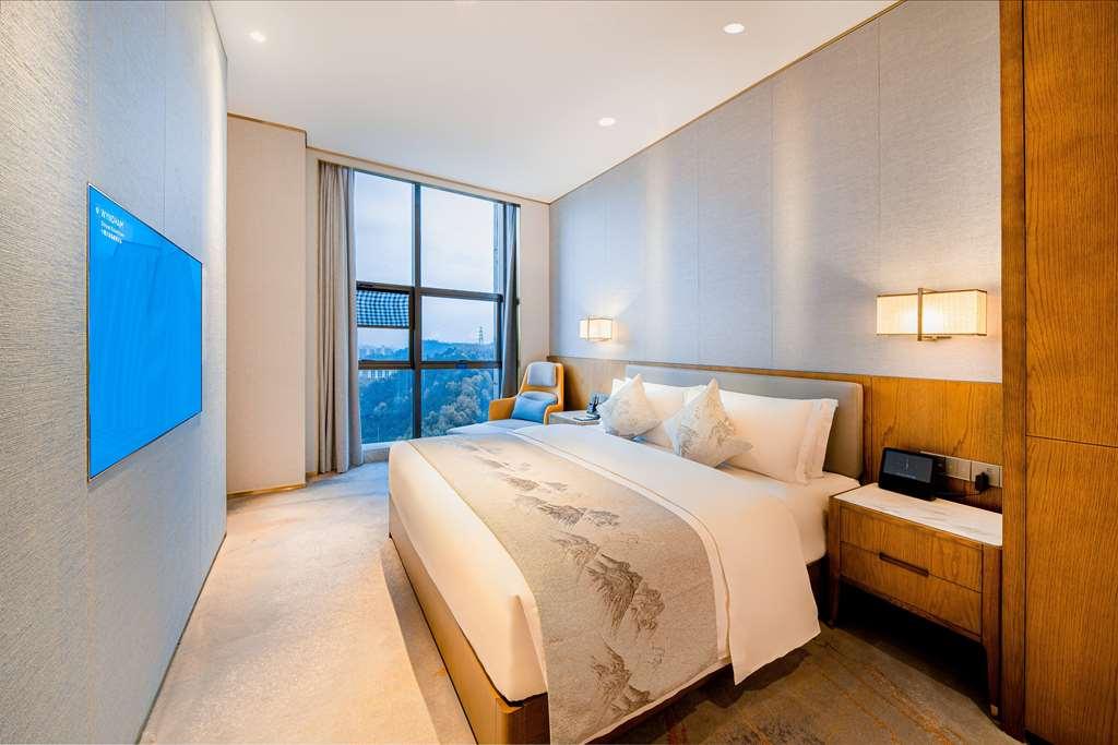 Отель Wyndham Shiyan Downtown Номер фото